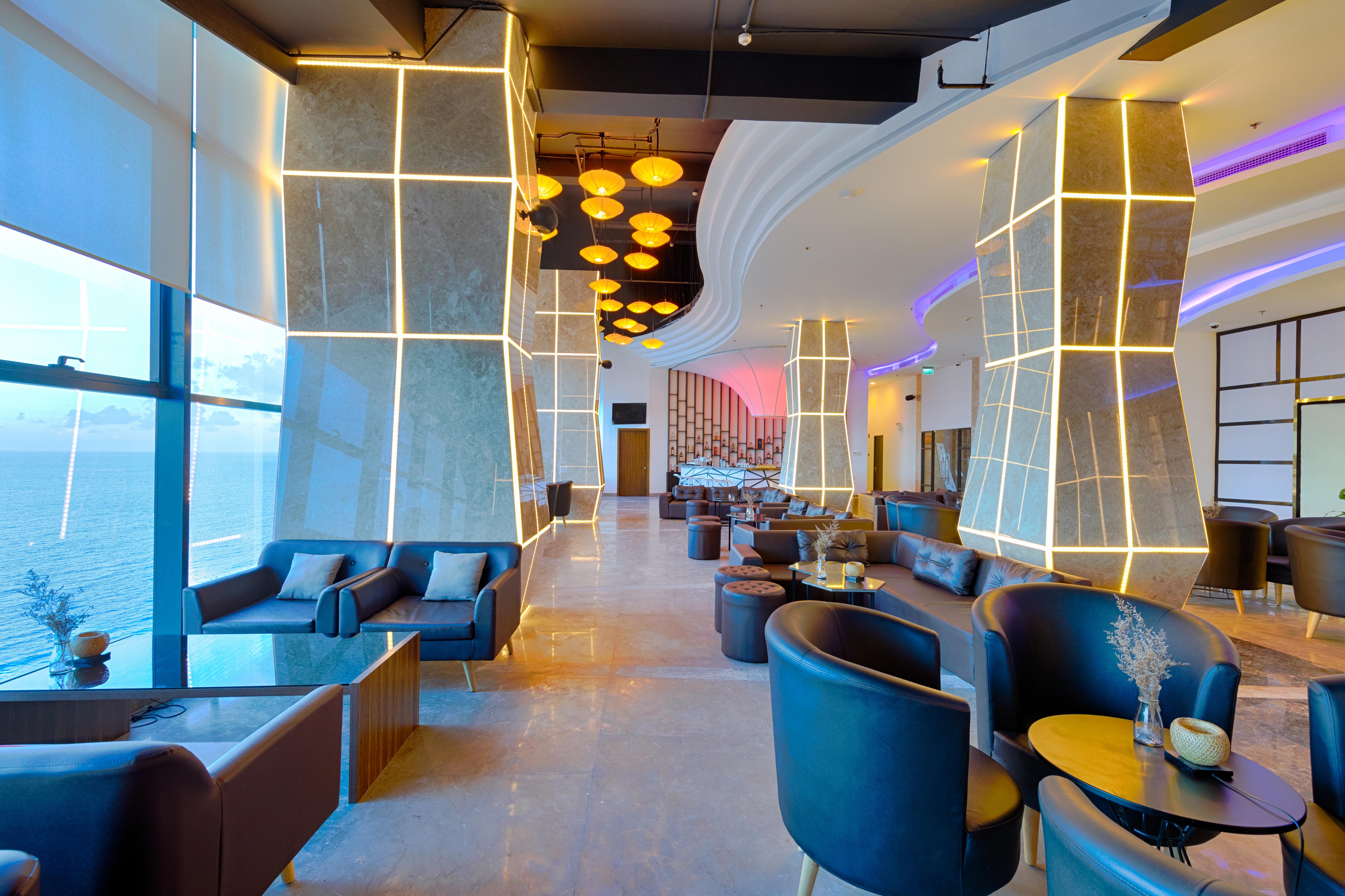 Grand Tourane Hotel Дананг Екстер'єр фото