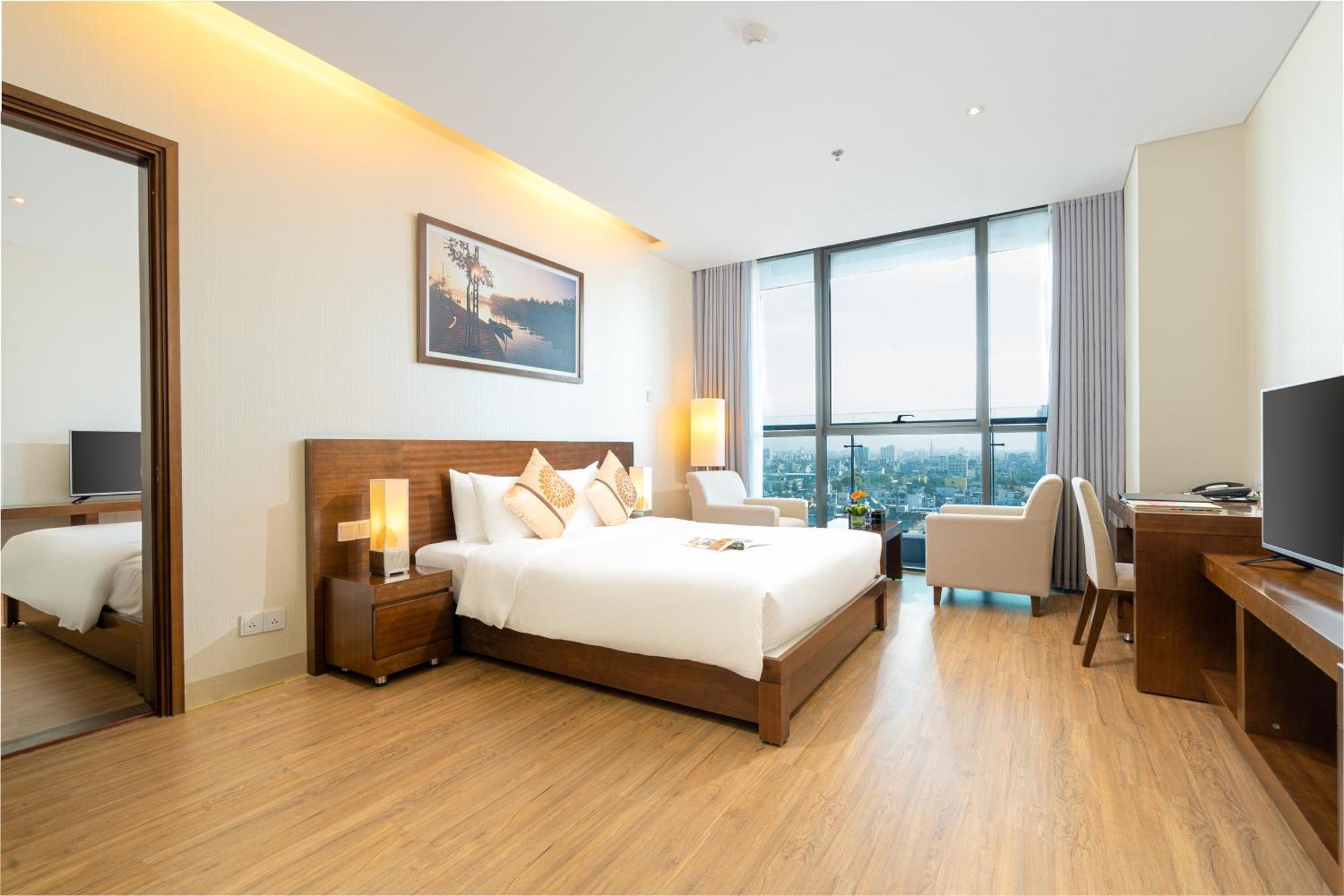 Grand Tourane Hotel Дананг Екстер'єр фото