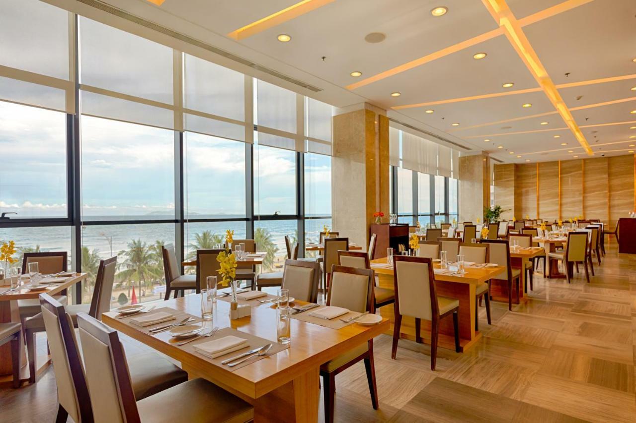 Grand Tourane Hotel Дананг Екстер'єр фото